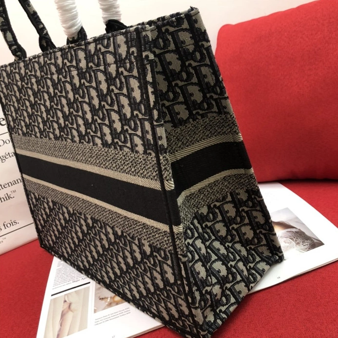 Christian Dior AAA Quality Handbags For Women Functional 555 - Image 5