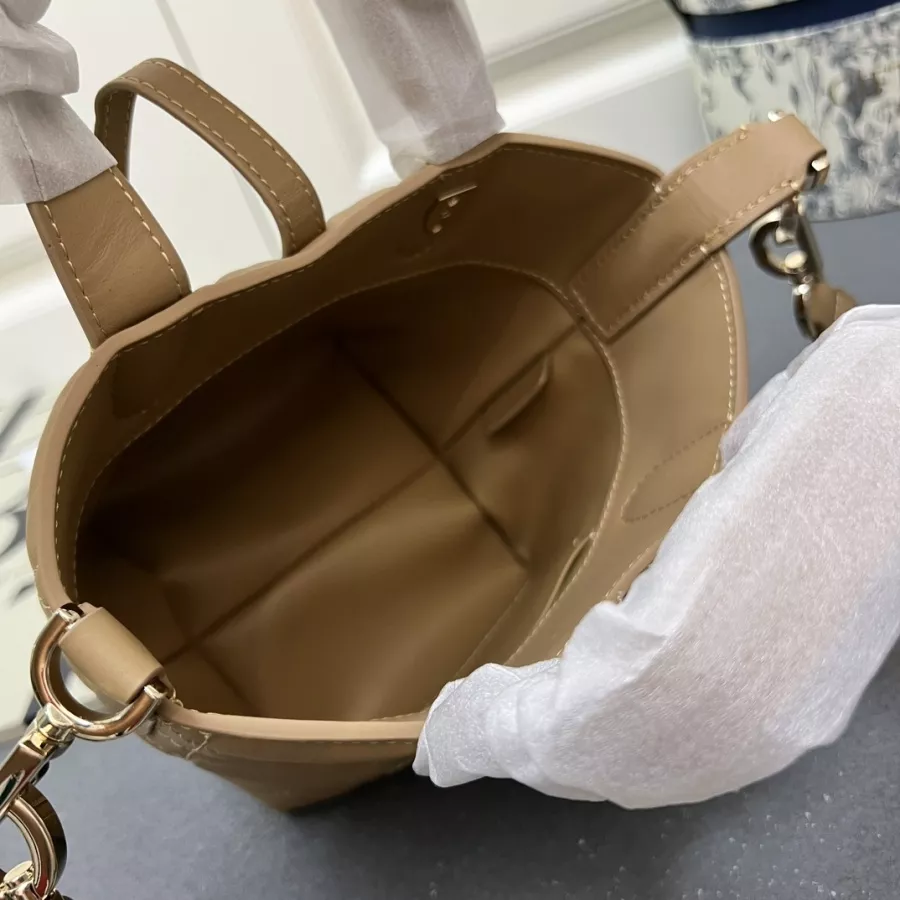 Christian Dior AAA Quality Handbags For Women Lightweight 6989 - Image 7