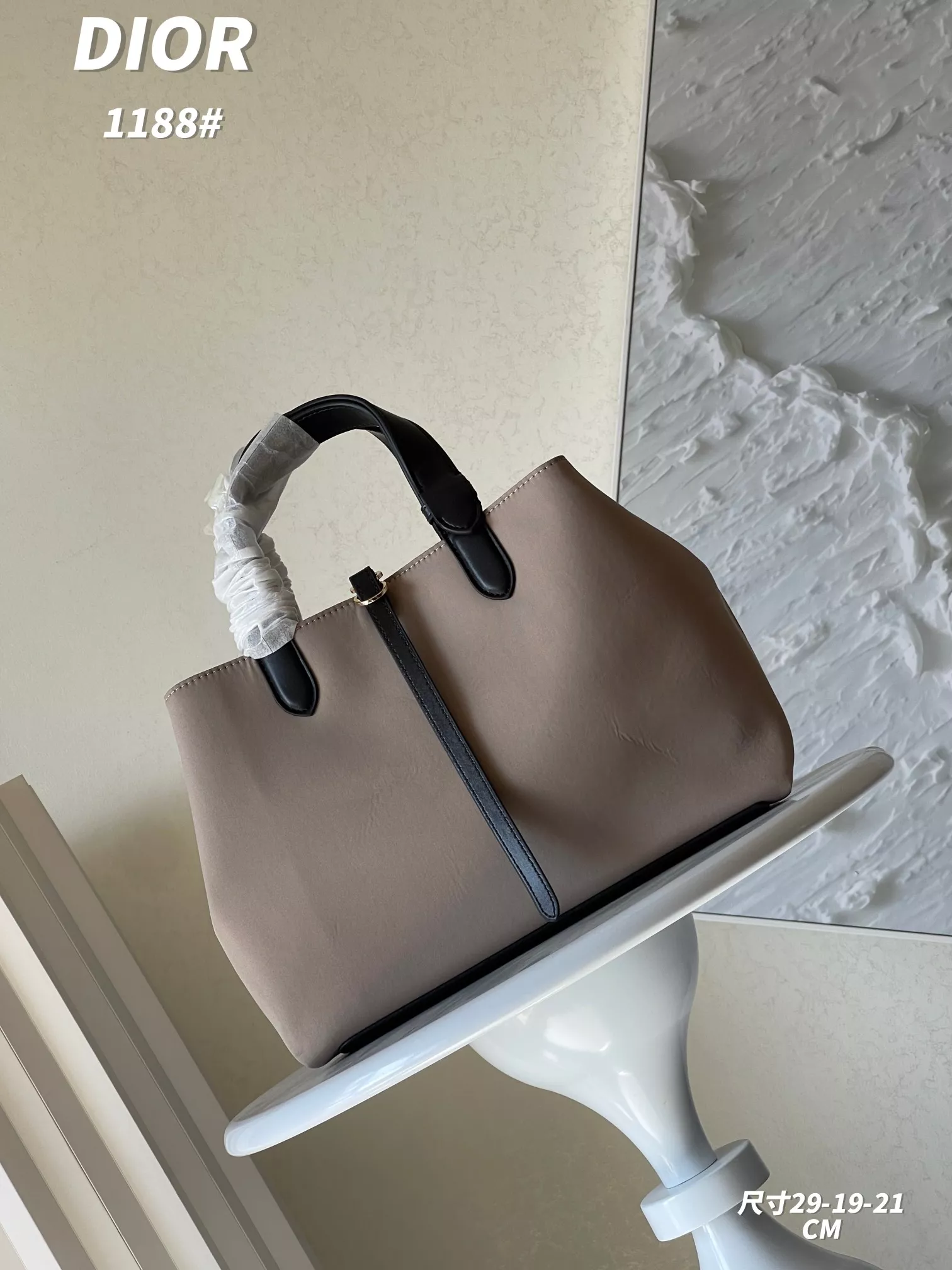 Christian Dior AAA Quality Handbags For Women Minimalist 2079 - Image 3