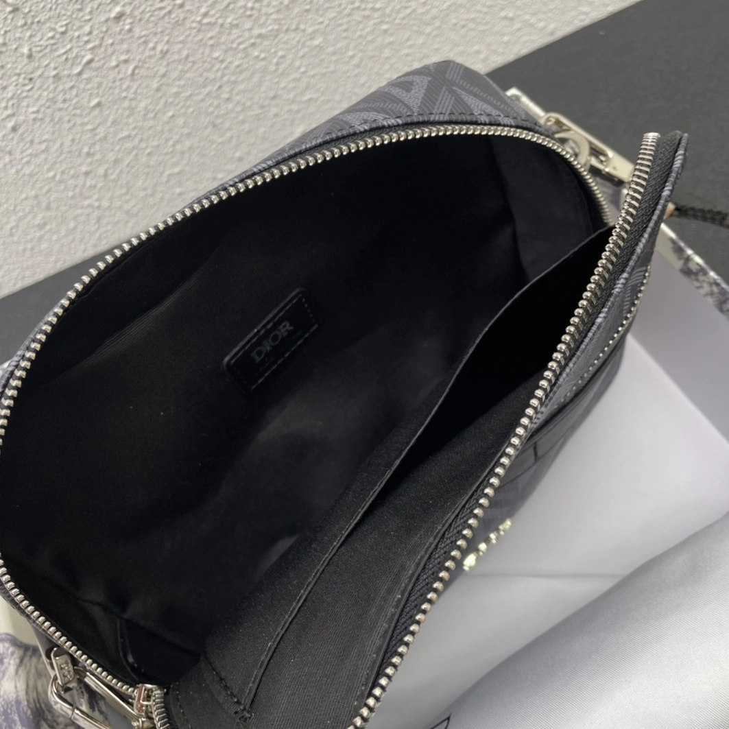 Christian Dior AAA Quality Messenger Bags For Unisex Flexible 3828 - Image 8