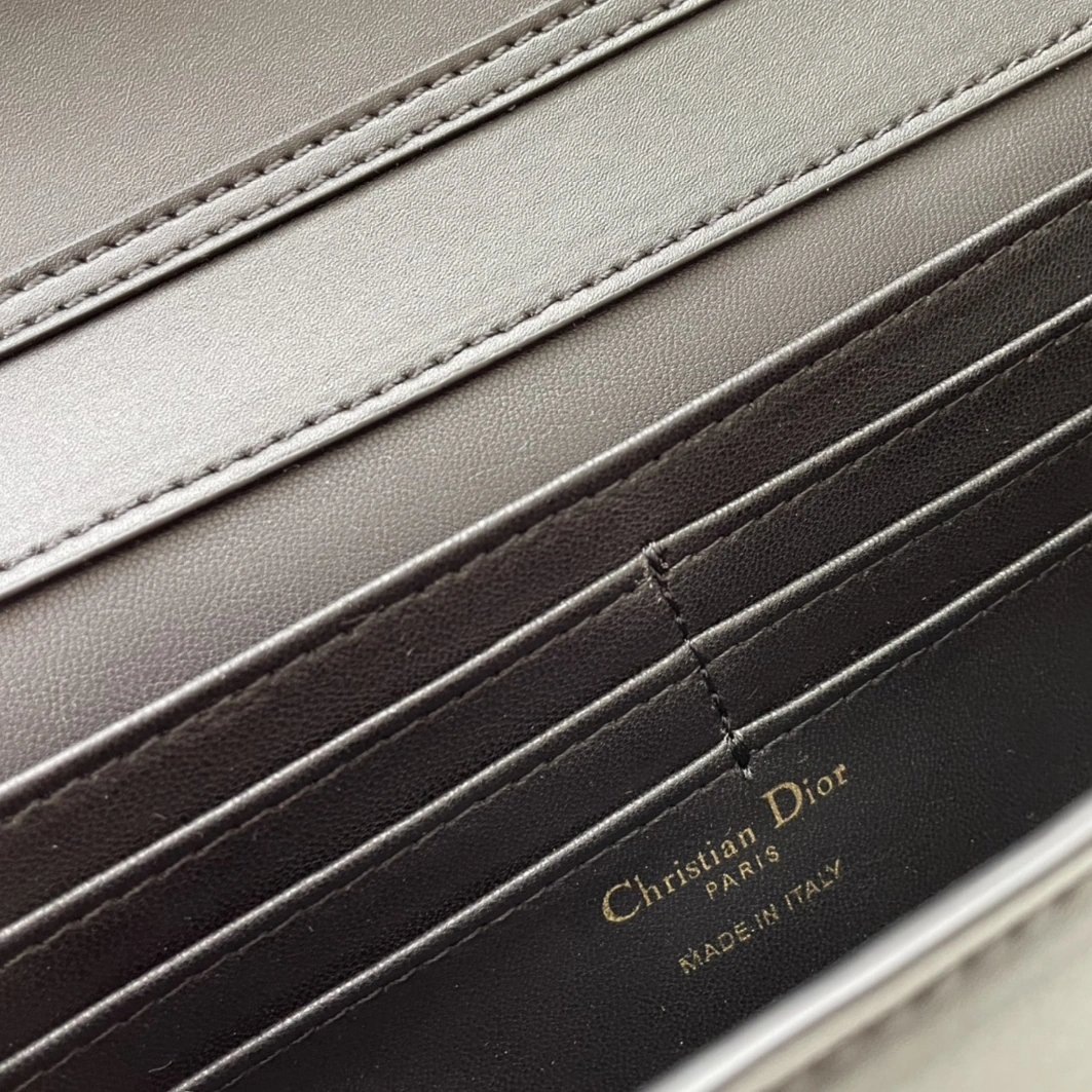 Christian Dior AAA Quality Messenger Bags For Women AllSeason 6447 - Image 8