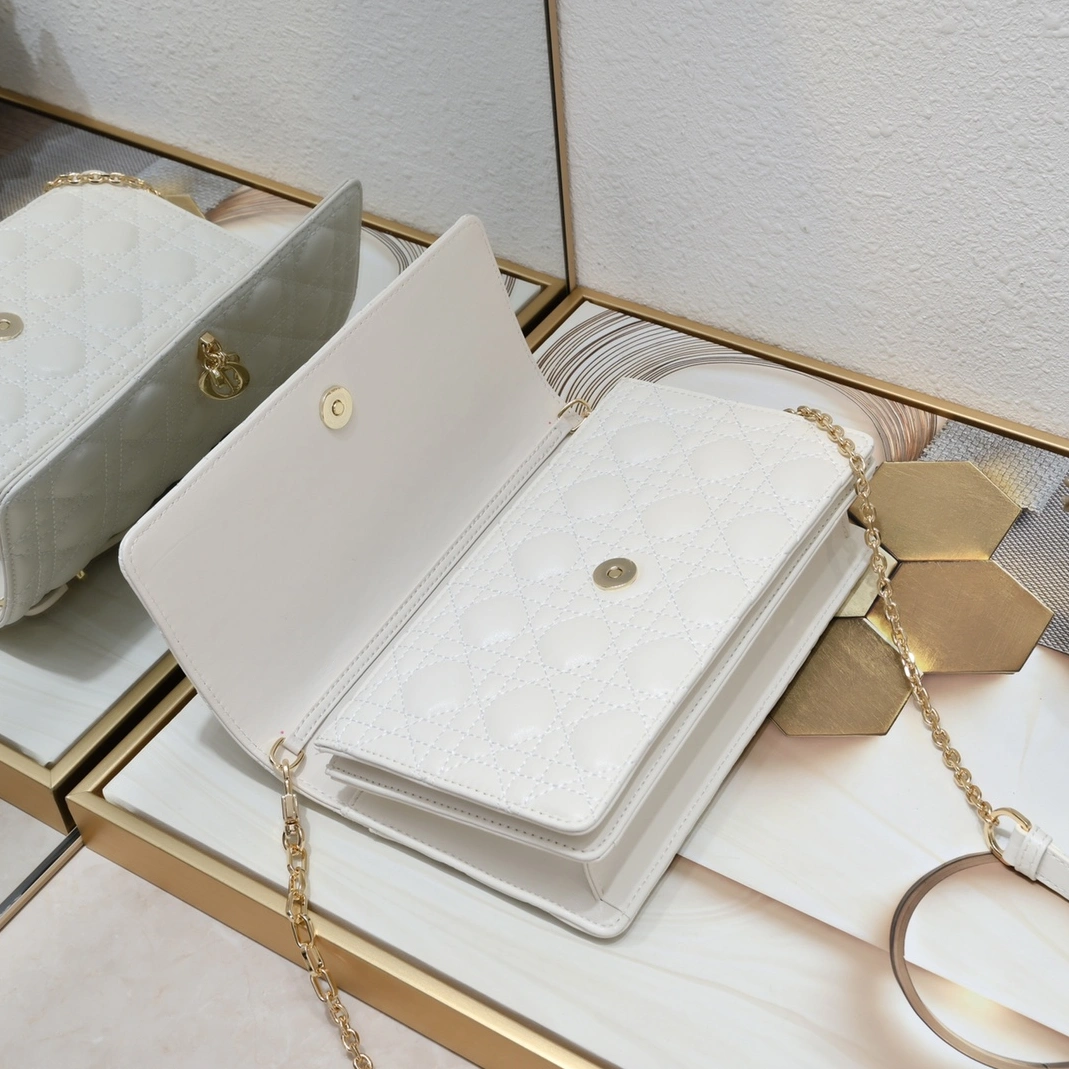 Christian Dior AAA Quality Messenger Bags For Women Comfortable 5085 - Image 6