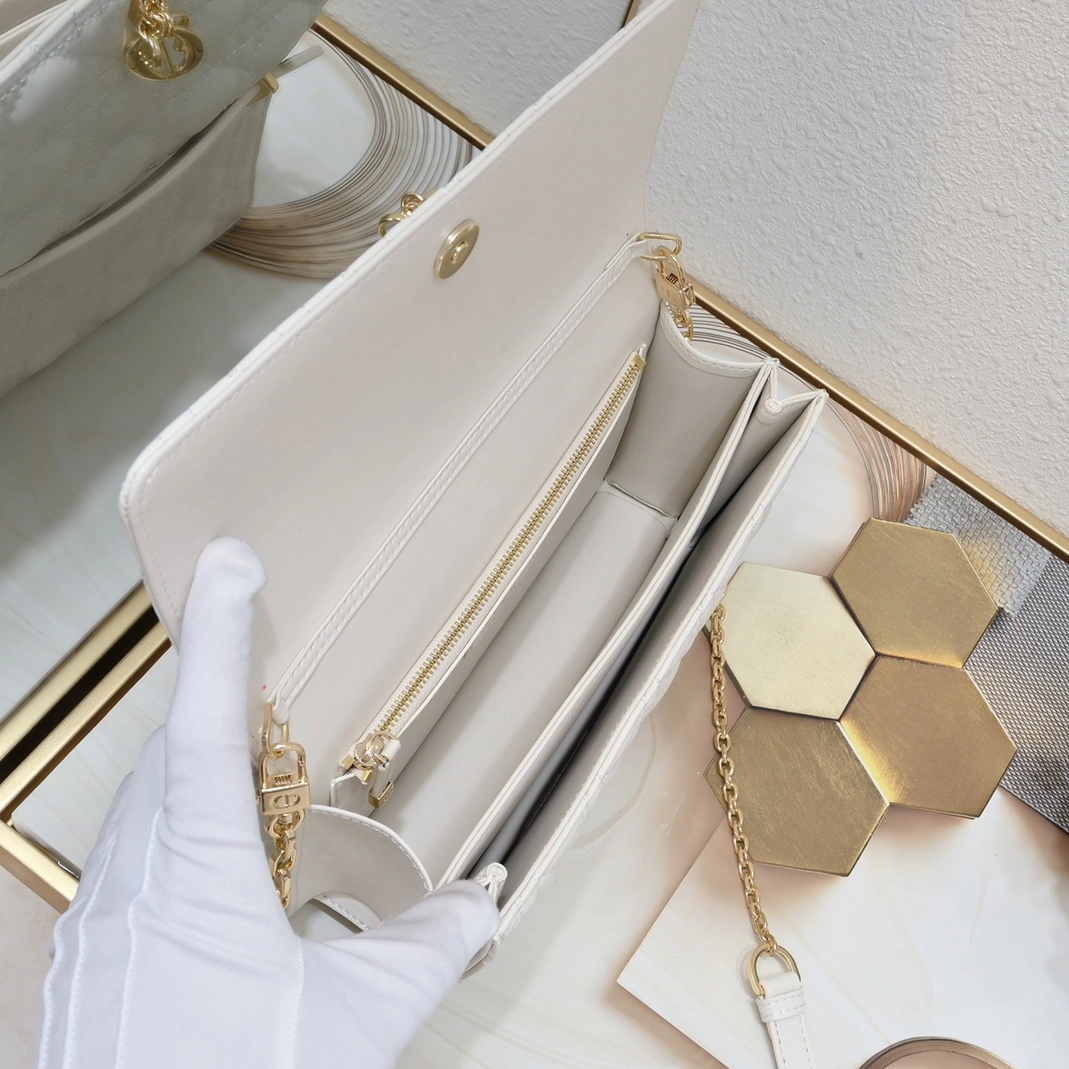 Christian Dior AAA Quality Messenger Bags For Women Comfortable 5085 - Image 7