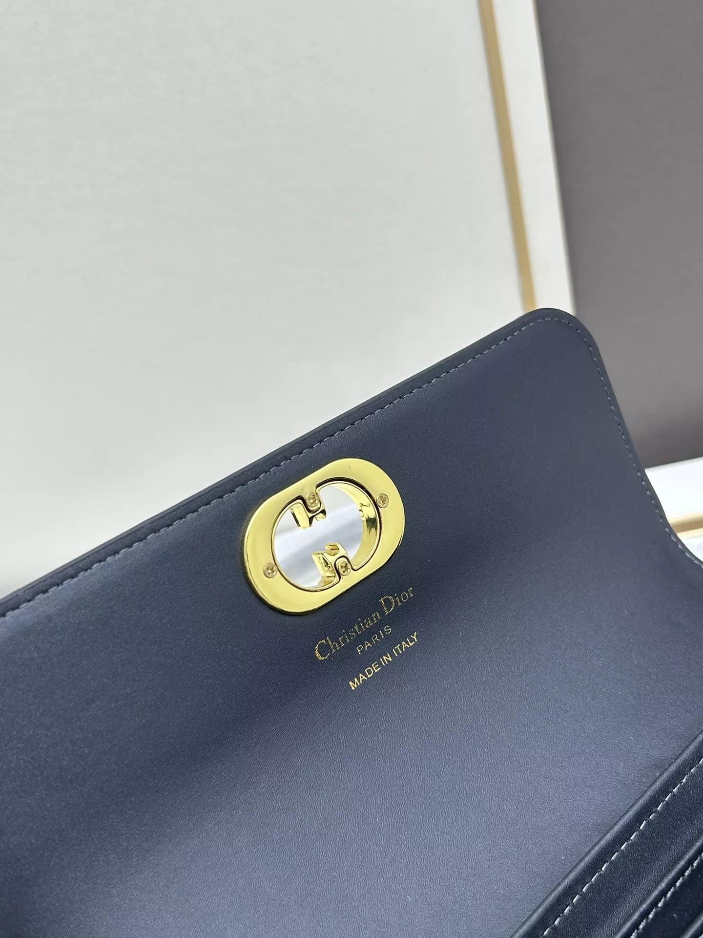 Christian Dior AAA Quality Messenger Bags For Women Elegant 1110 - Image 8