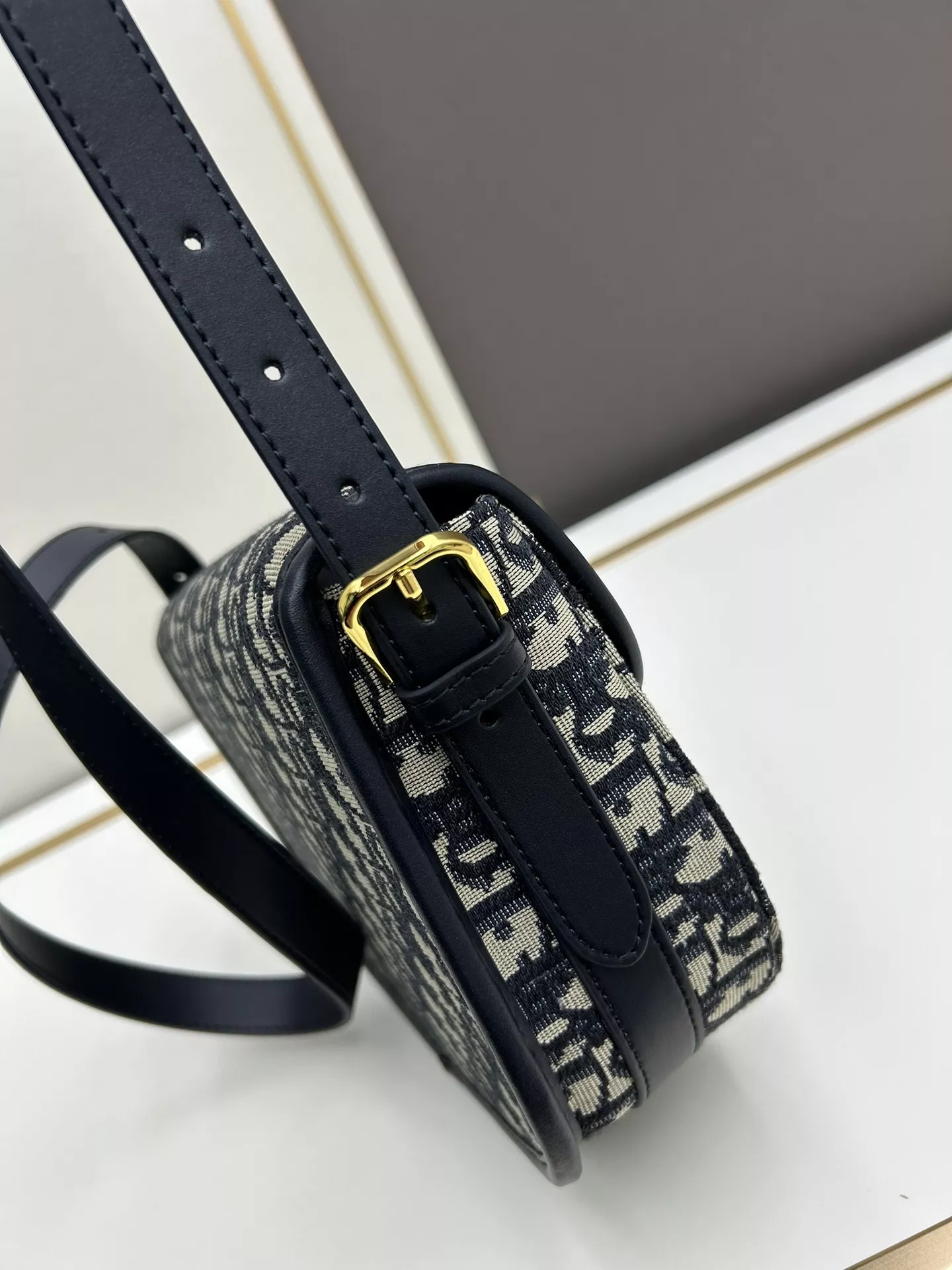 Christian Dior AAA Quality Messenger Bags For Women Elegant 8310 - Image 6