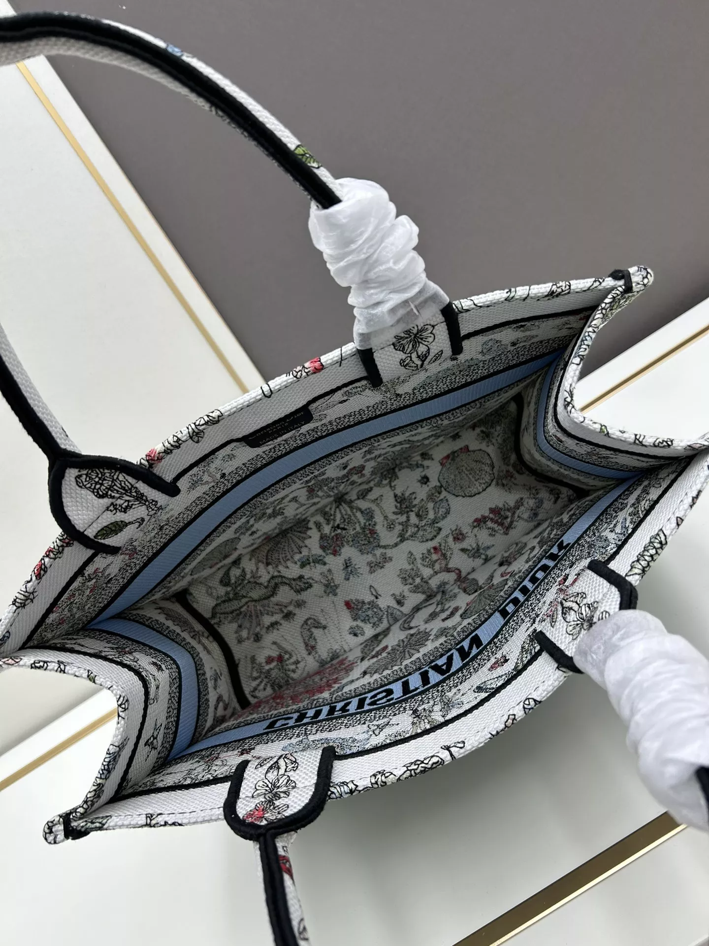 Christian Dior AAA Quality Tote-Handbags For Women Lightweight 6096 - Image 7