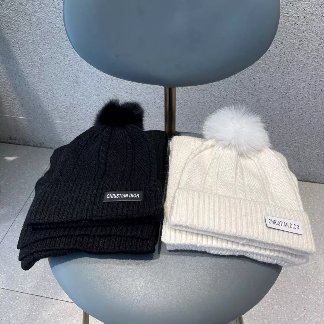 Christian Dior Hat and Scarf Set Comfortable 7807 - Image 3