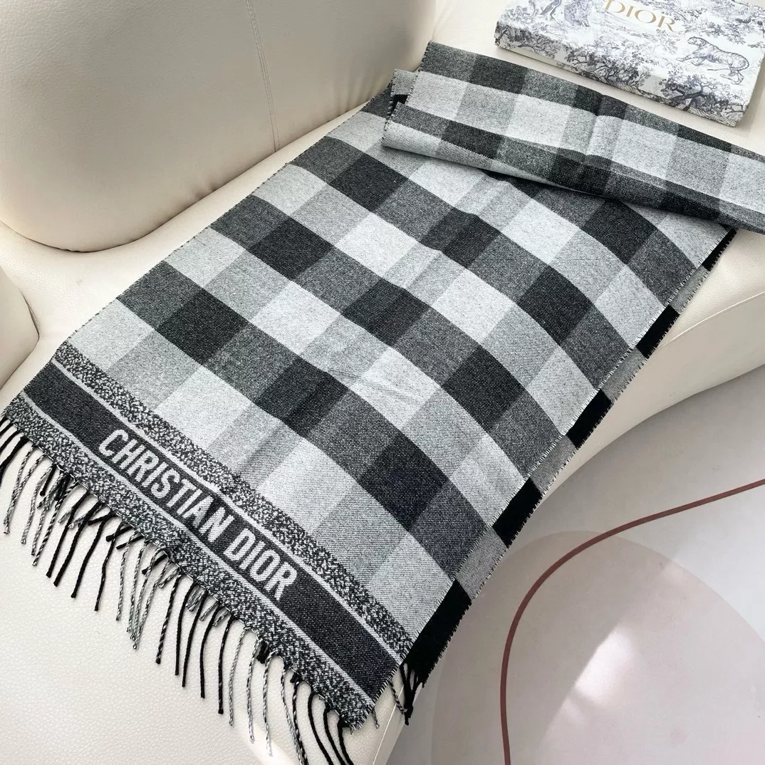 Christian Dior Scarf For Women HighQuality 9672 - Image 3