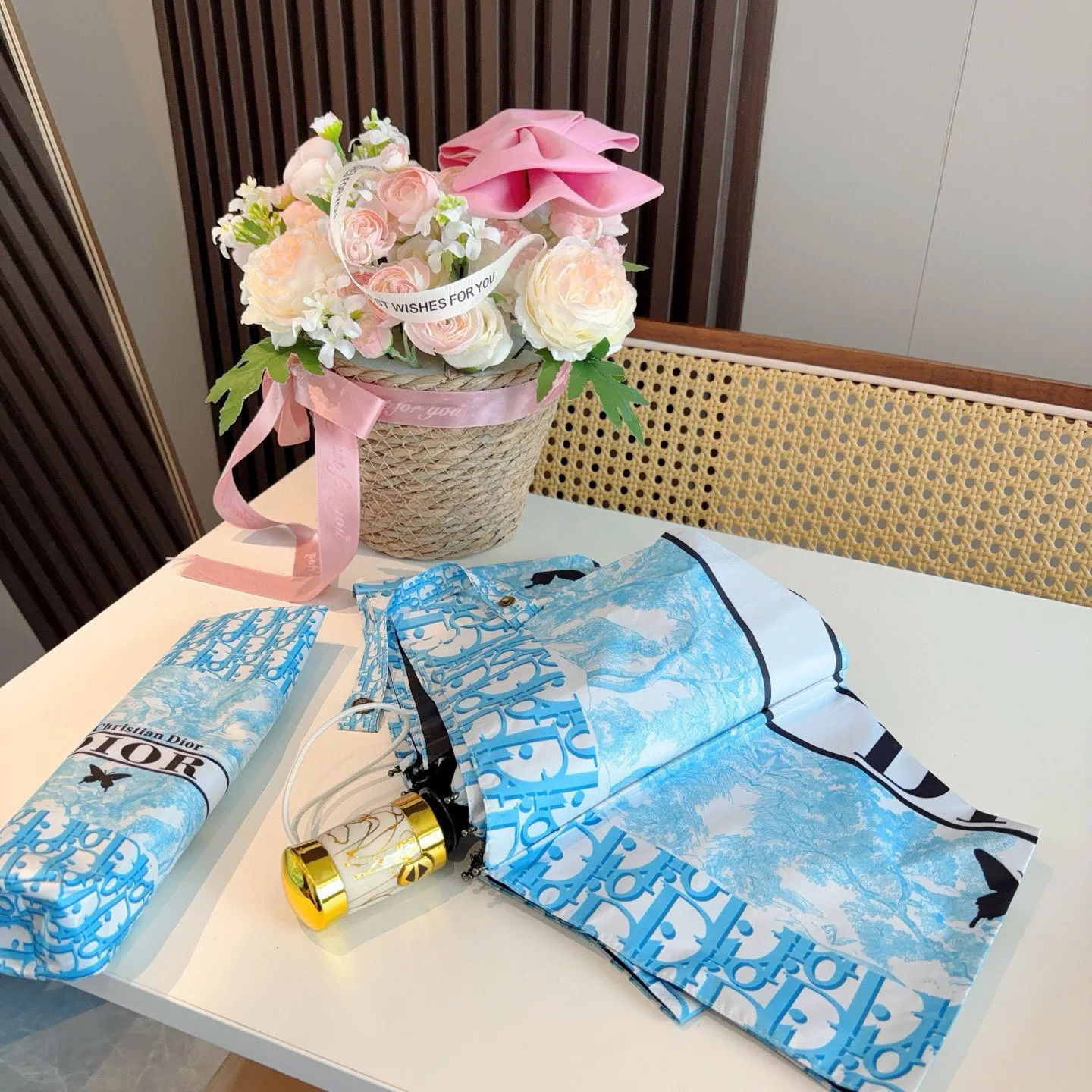 Christian Dior Umbrellas Elegant 8785 - Image 8