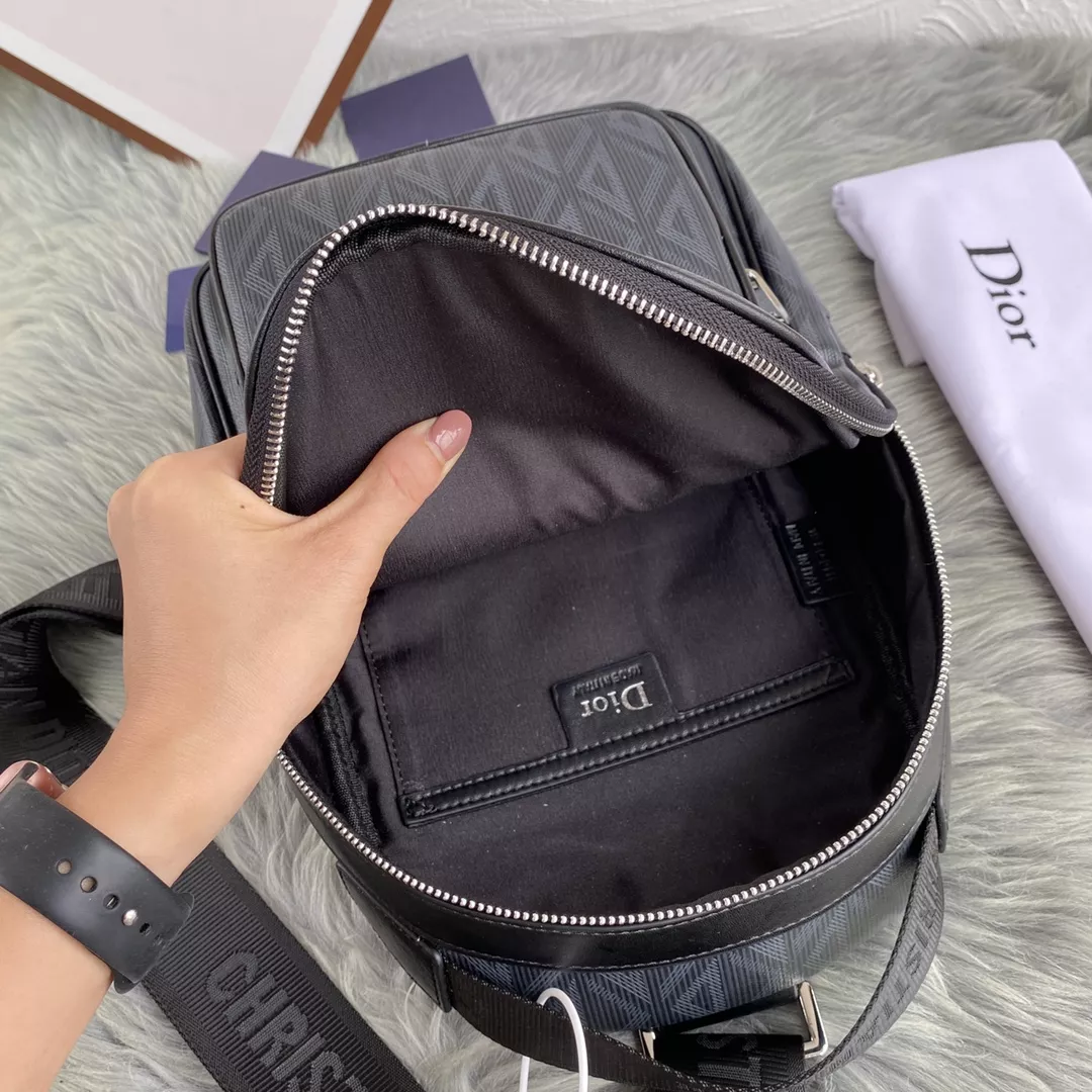 Classic 1800 Christian Dior AAA Man Messenger Bags - Image 7