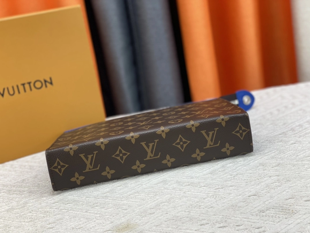 Classic 2480 Louis Vuitton LV Wallets For Unisex - Image 5