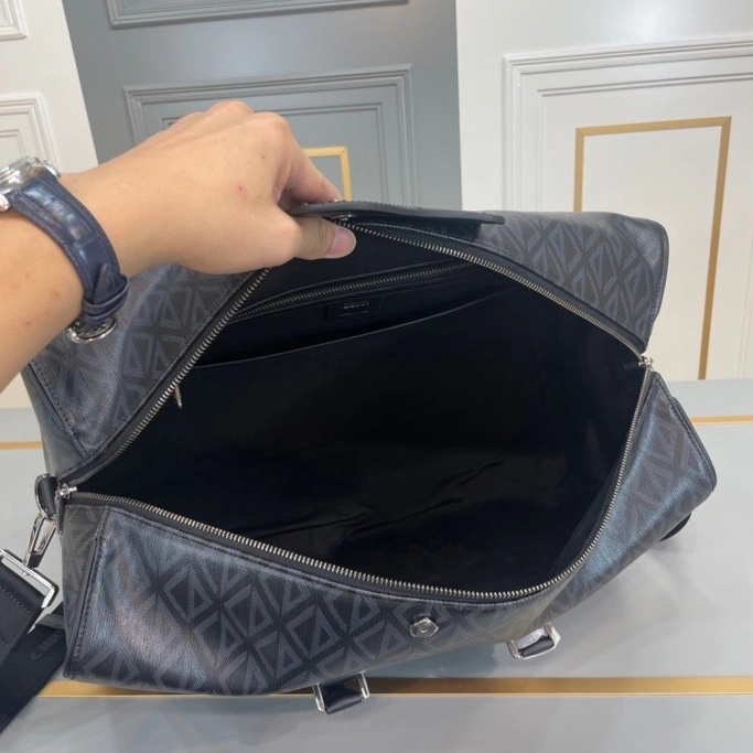 Comfortable 358 Christian Dior Travel Bags - Image 7