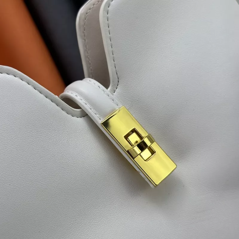 Comfortable 509 Louis Vuitton AAA Quality Messenger Bags For Women - Image 5