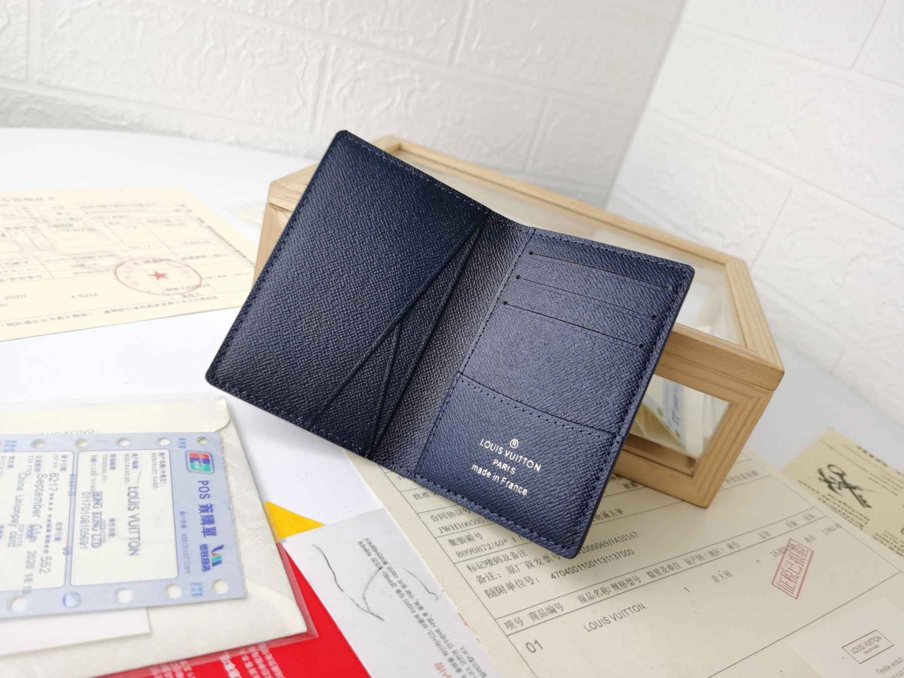 Comfortable 8732 Louis Vuitton LV Card Case For Unisex - Image 6