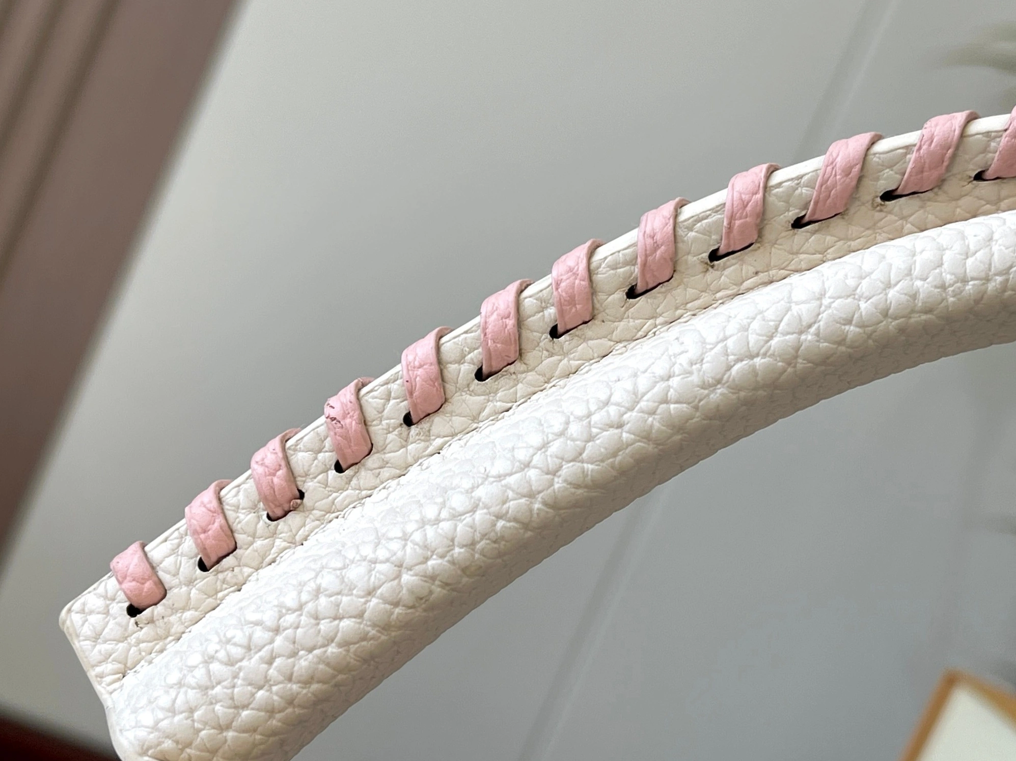 Compact 305 Louis Vuitton AAA Quality Messenger Bags For Women - Image 7