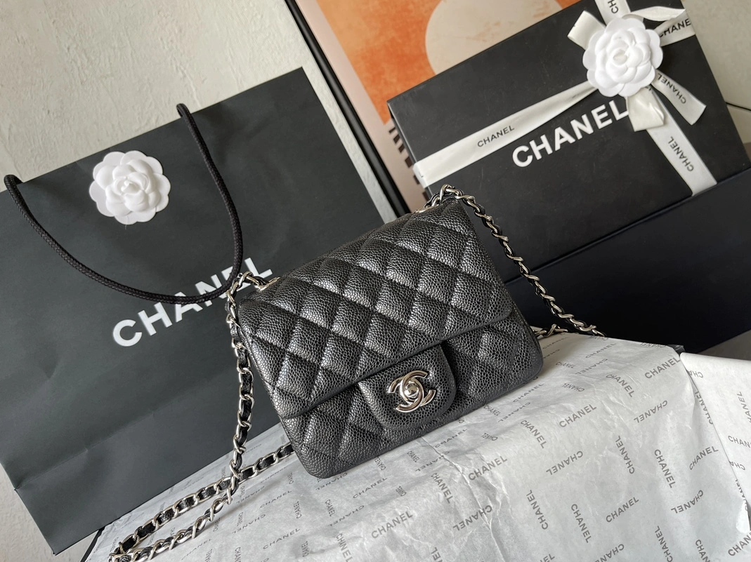 DailyWear 2026 Chanel AAA Quality Messenger Bags For Women