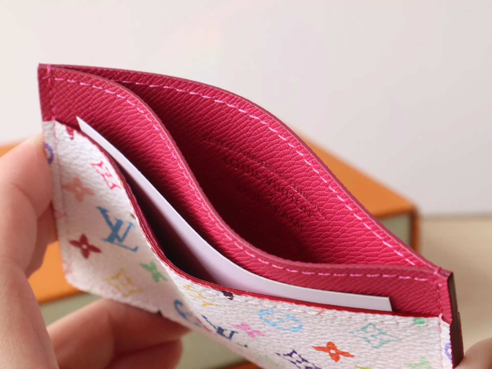 DailyWear 7261 Louis Vuitton LV Card Case For Women - Image 5