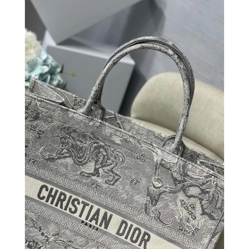 41.5 x 35 Dior Book Tote Gray Toile de Jouy Reverse Embroidery - Image 6