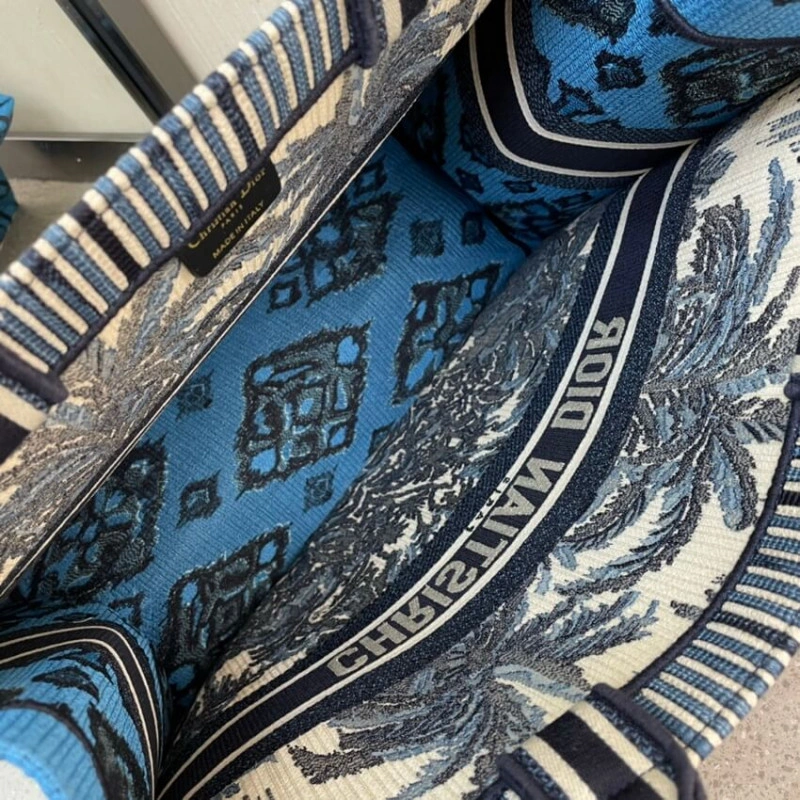 'Christia Dior Book Tote in Blue Palms Embroidery - Image 11