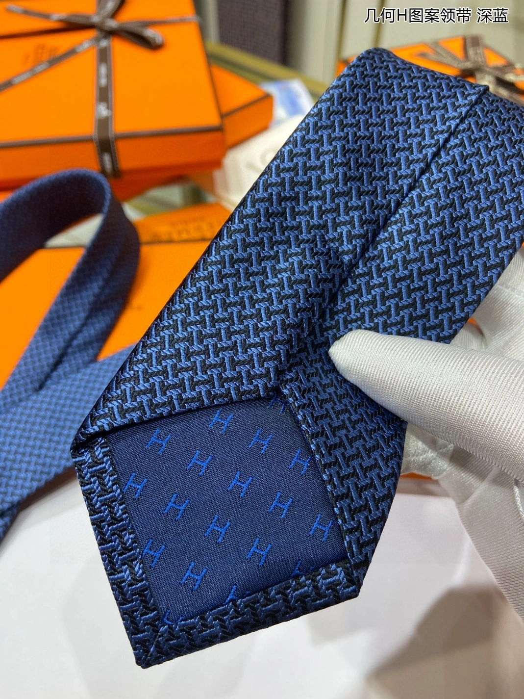 Durable 1562 Hermes Necktie For Men - Image 6