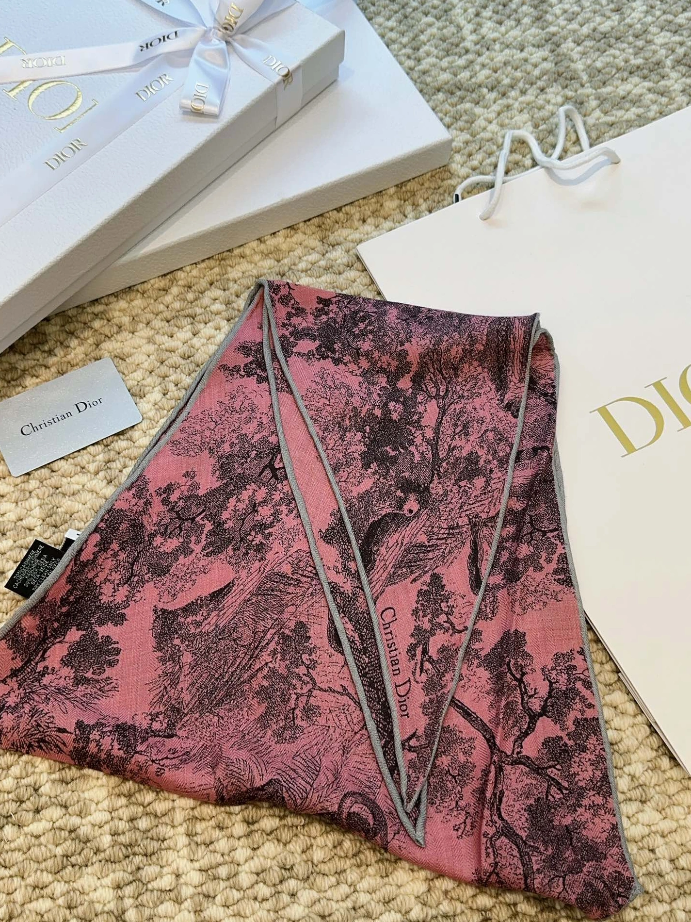 Durable 2645 Christian Dior Silk Scarf - Image 5