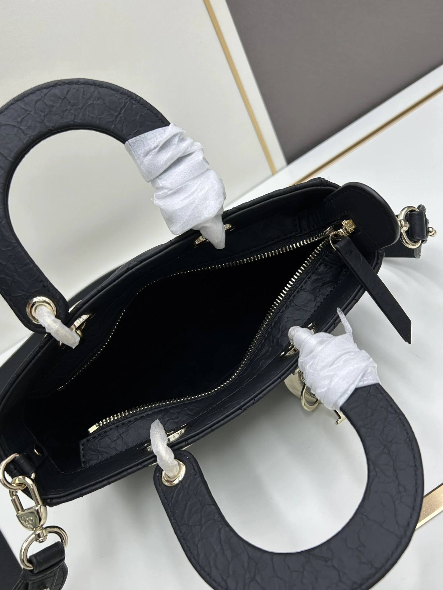 Durable 3173 Christian Dior AAA Quality Handbags For Women - Image 7