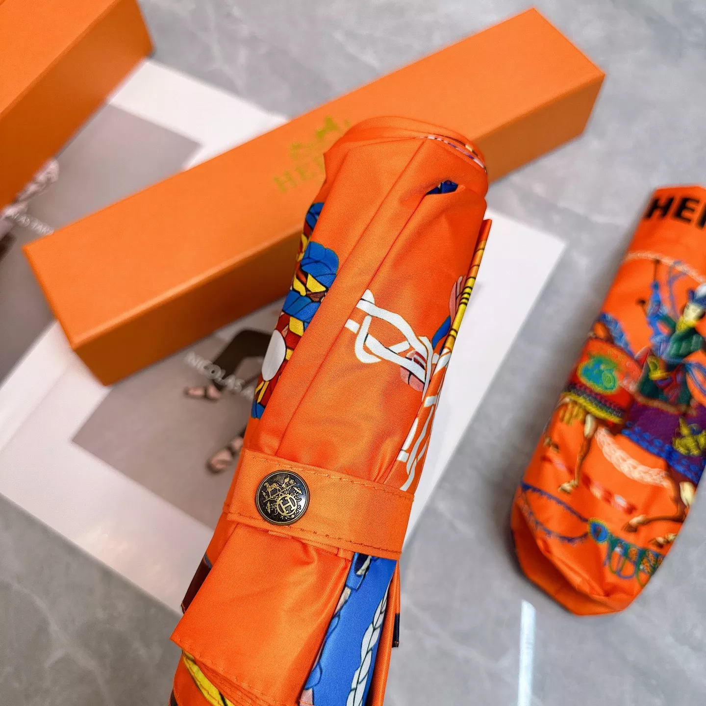 Durable 5894 Hermes Umbrellas - Image 8