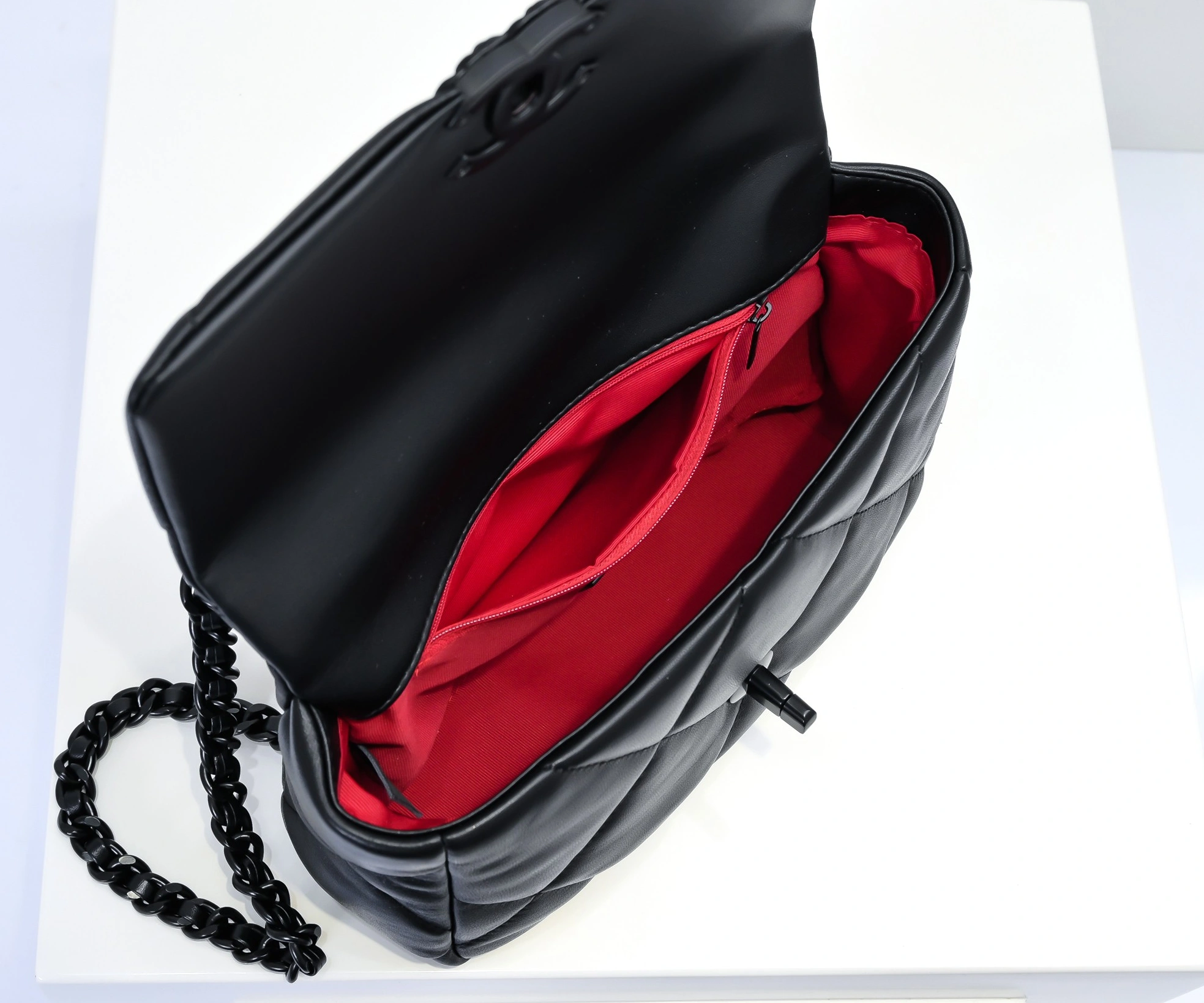 EasyMatch 2392 Chanel AAA Quality Messenger Bags For Women - Image 6