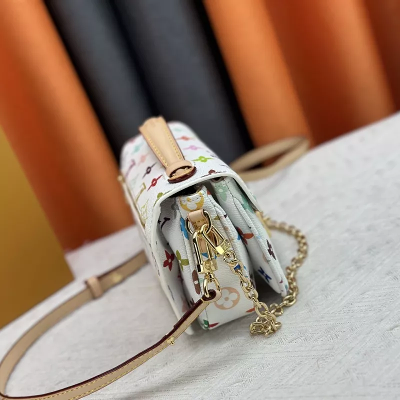 EasyMatch 6092 Louis Vuitton AAA Quality Messenger Bags For Women - Image 3