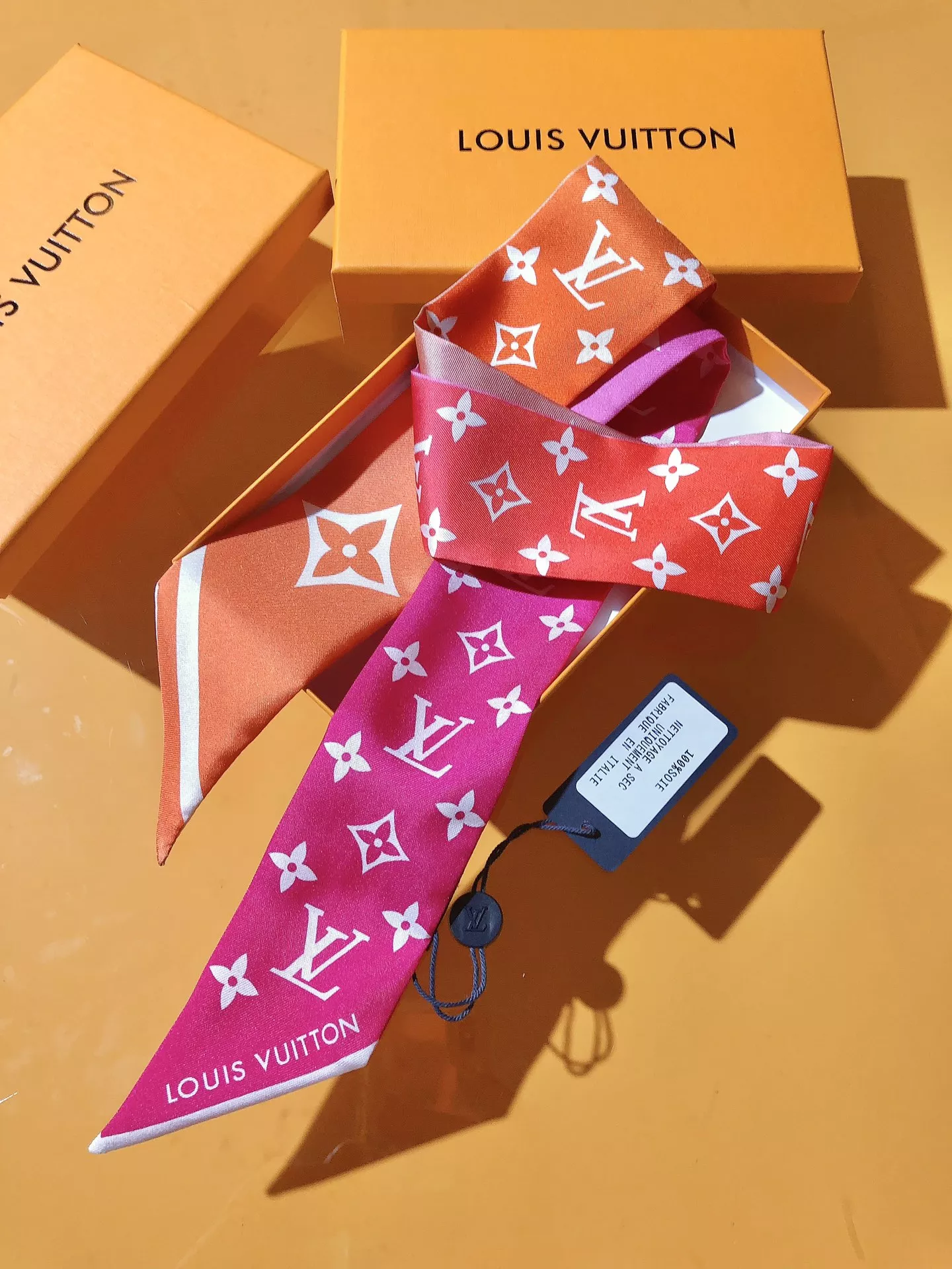 EasyMatch 9691 Louis Vuitton Silk Scarf