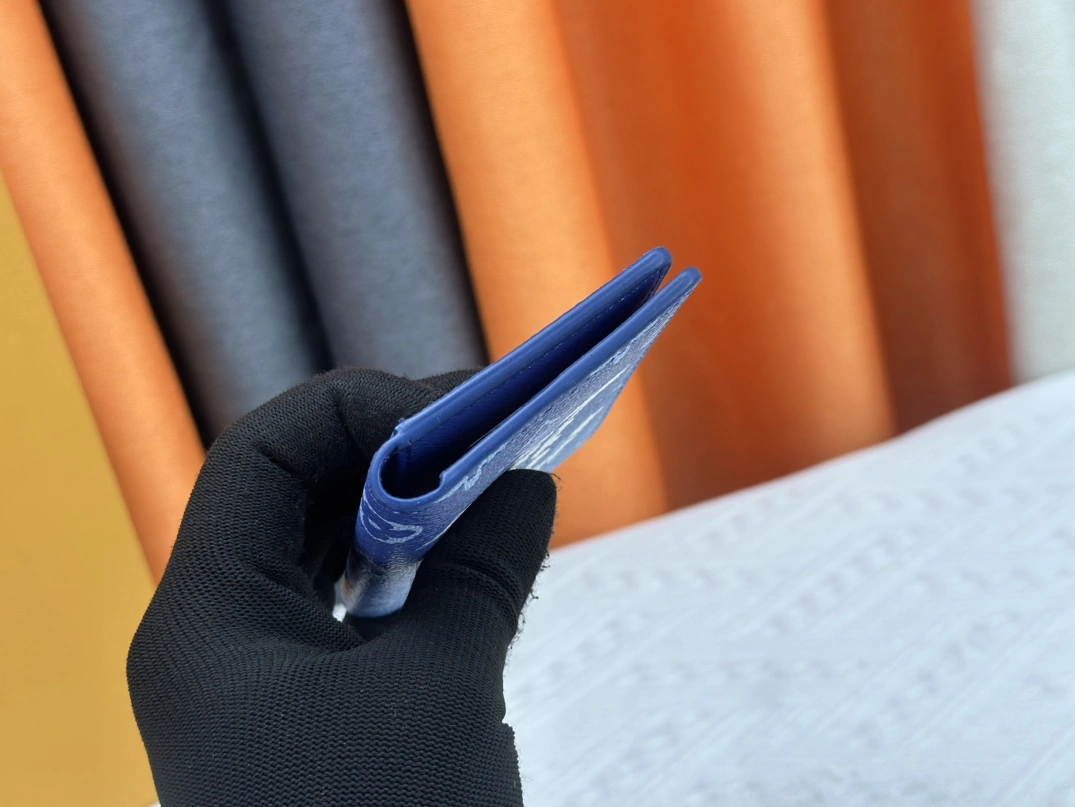 Efficient 6495 Louis Vuitton LV Card Case - Image 5