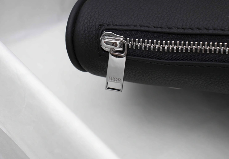 Efficient 9568 Christian Dior AAA Man Messenger Bags - Image 6