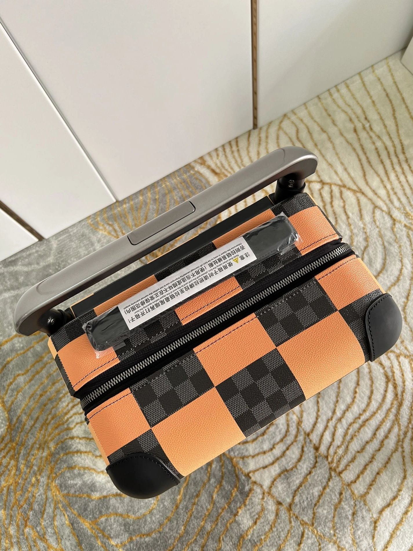 Elegant 3016 Louis Vuitton Luggage - Image 6