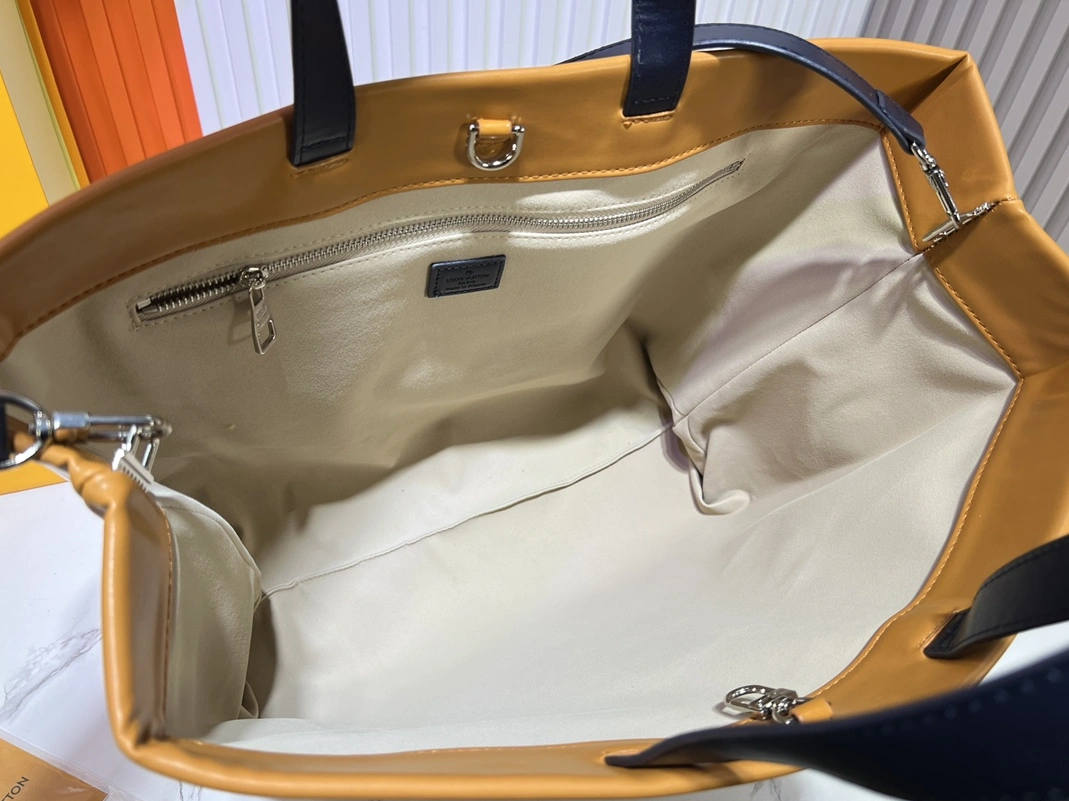 Elegant 4374 Louis Vuitton AAA Quality Tote-Handbags For Women - Image 7