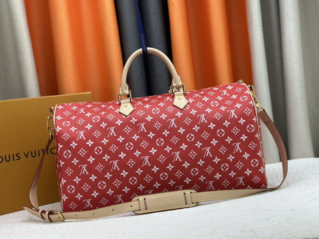 Elegant 5840 Louis Vuitton Travel Bags - Image 4