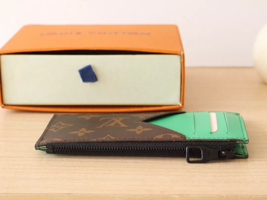 EyeCatching 9147 Louis Vuitton LV Card Case - Image 3