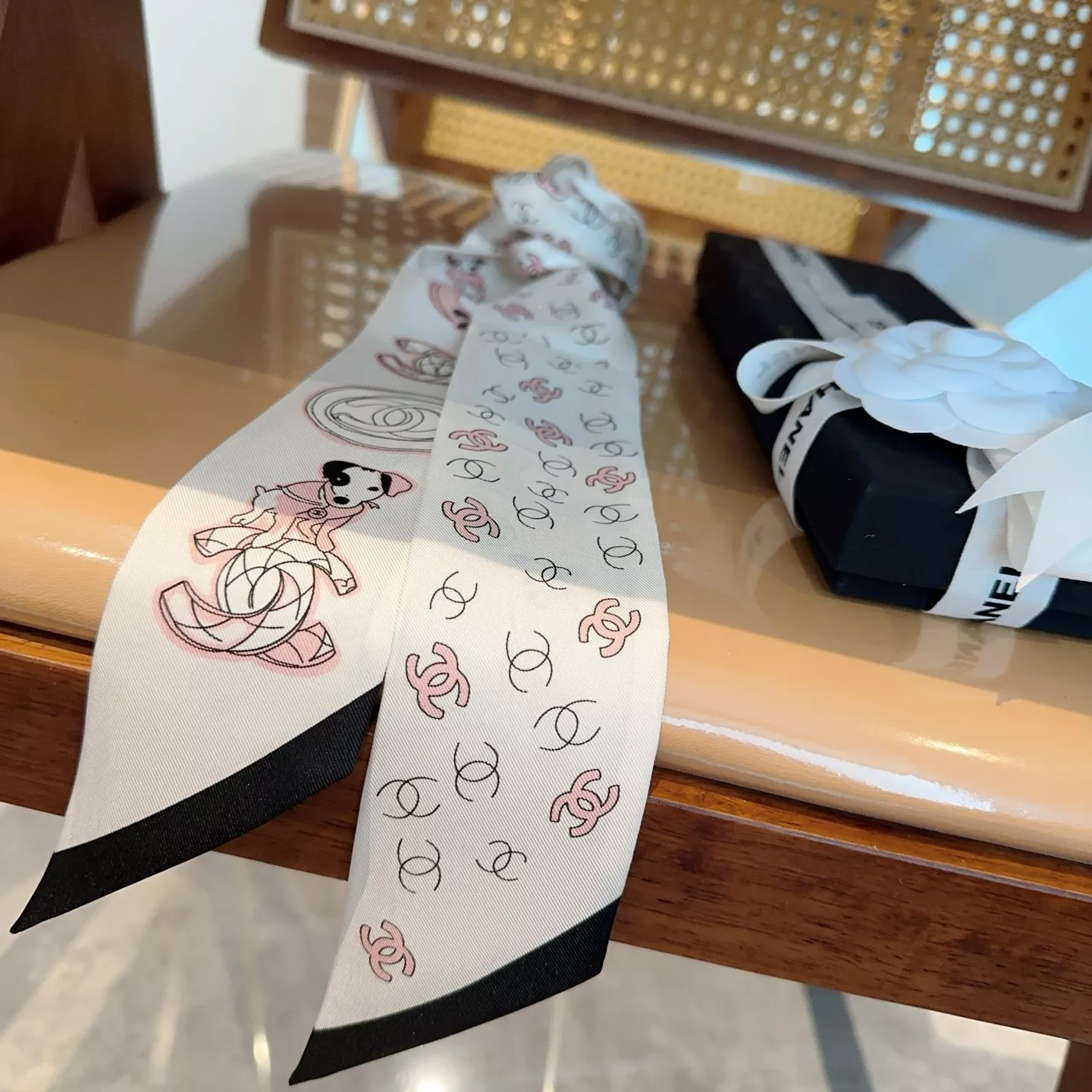 Fashionable 3272 Chanel Silk Scarf