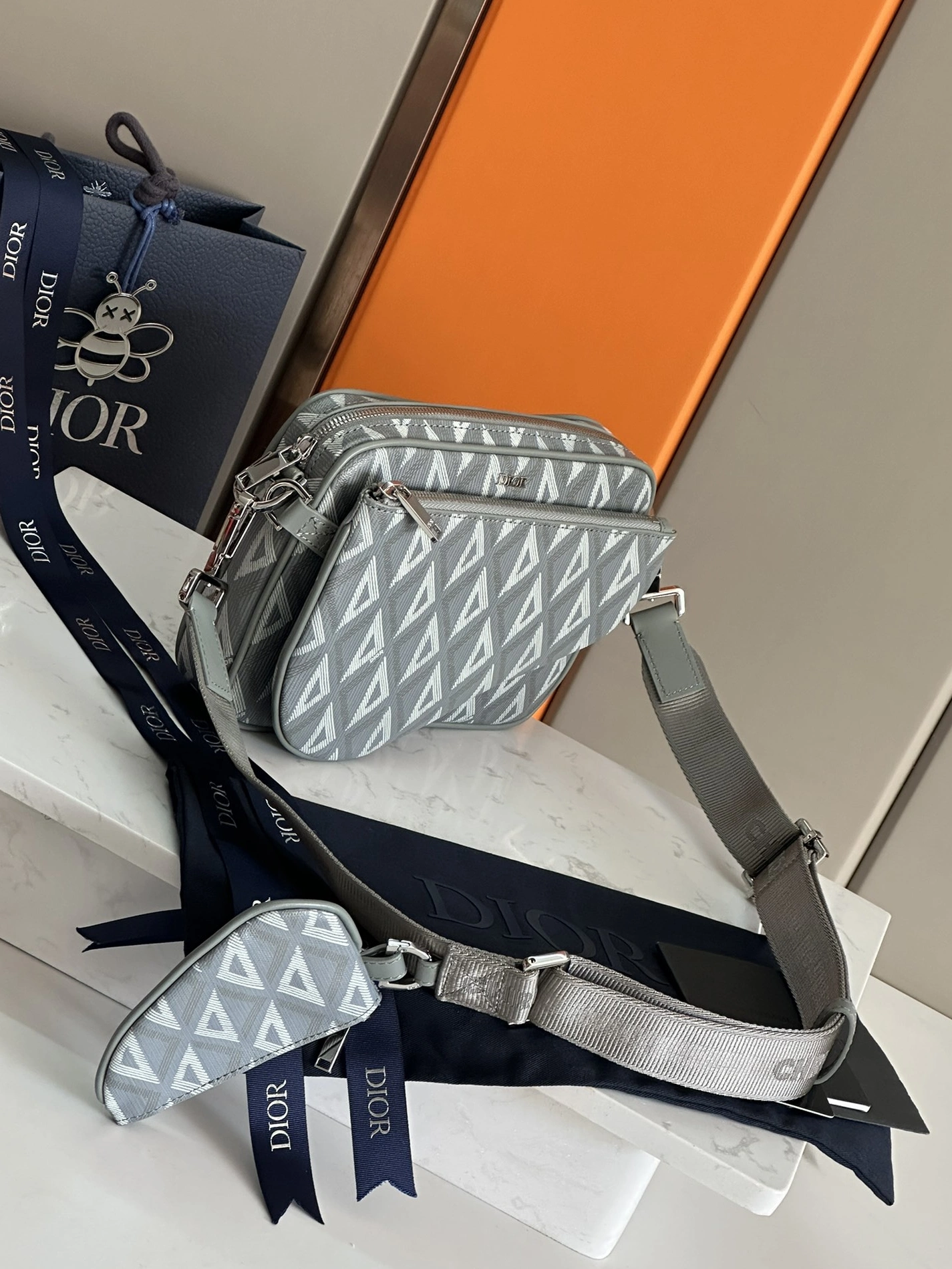 Fashionable 4468 Christian Dior AAA Man Messenger Bags