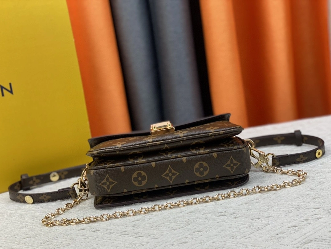 Fashionable 5268 Louis Vuitton AAA Quality Messenger Bags For Women - Image 5