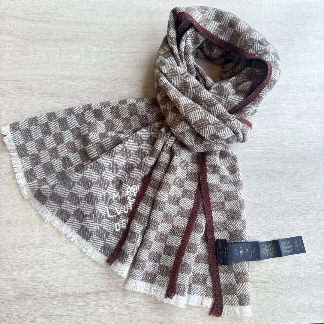 Fashionable 9045 Louis Vuitton Scarf For Unisex - Image 6