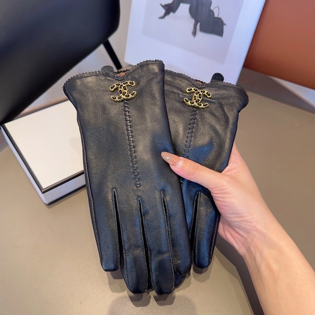 Flexible 2474 Chanel Gloves For Women - Image 6