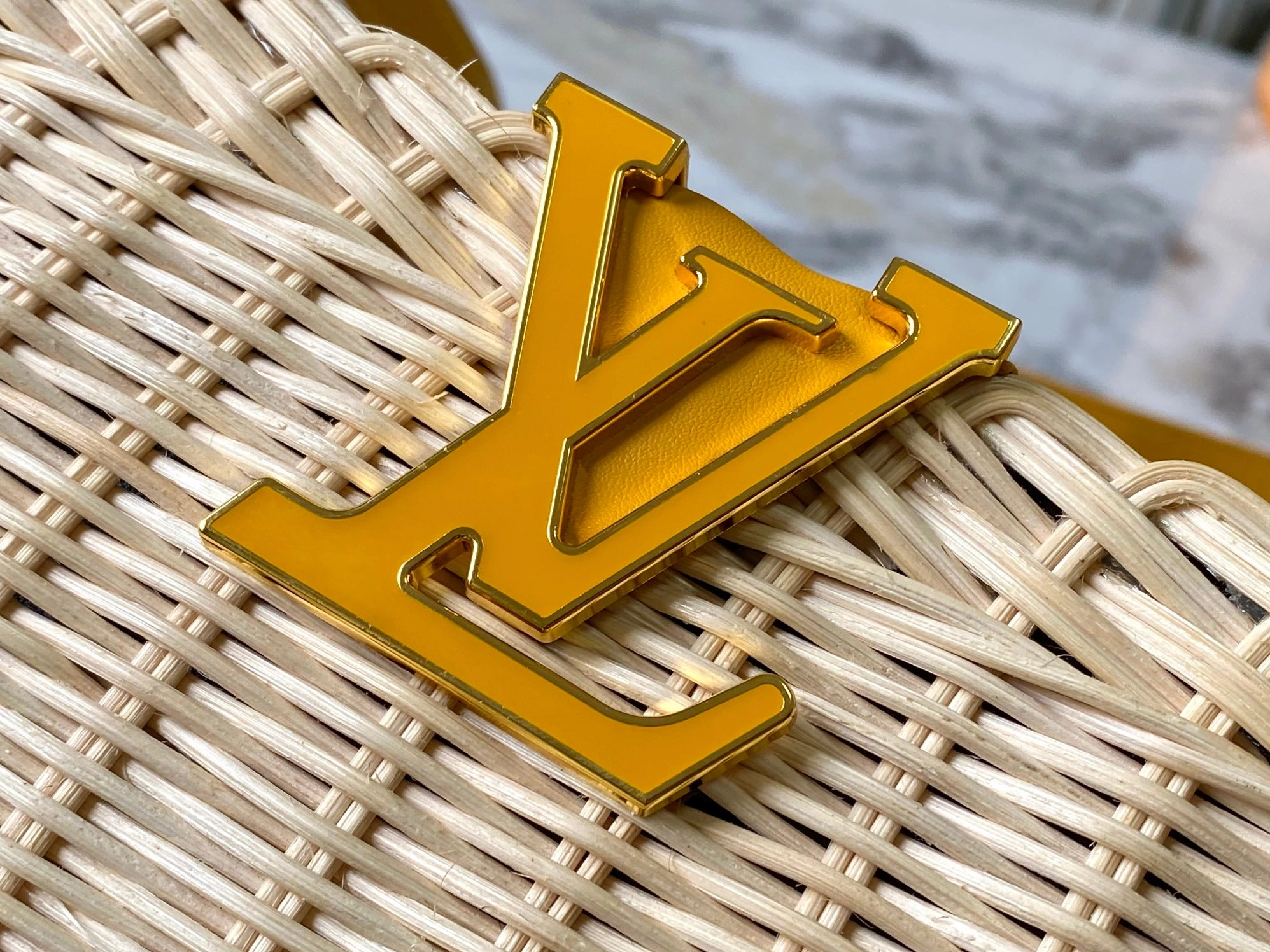 Flexible 5121 Louis Vuitton AAA Quality Messenger Bags For Women - Image 5