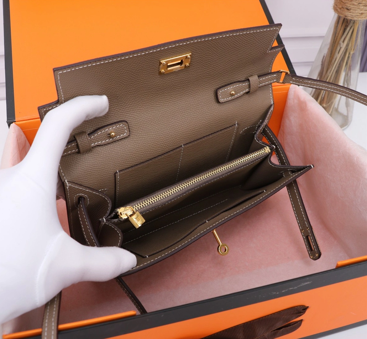 Flexible 9801 Hermes AAA Quality Messenger Bags For Women - Image 7