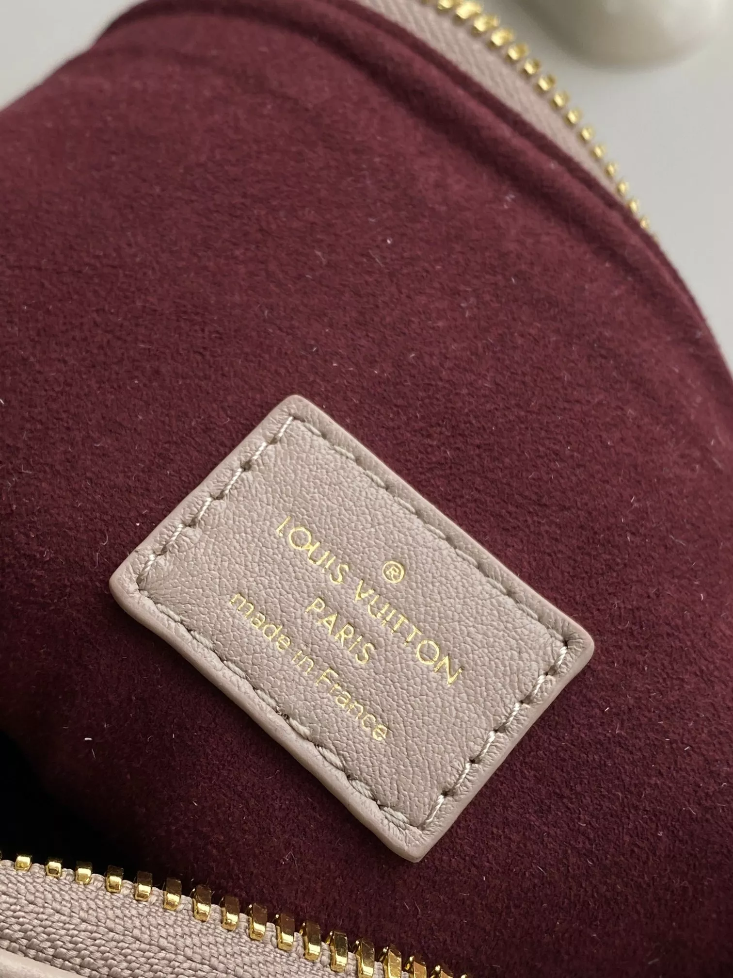 Functional 4216 Louis Vuitton AAA Quality Messenger Bags - Image 9