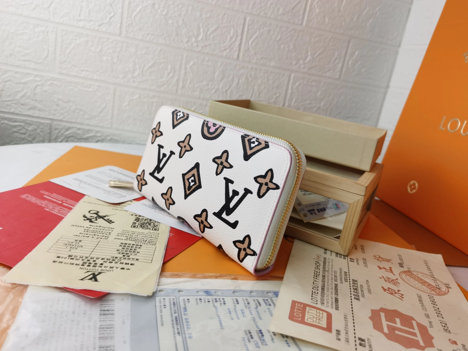 Functional 5339 Louis Vuitton LV Wallets For Women