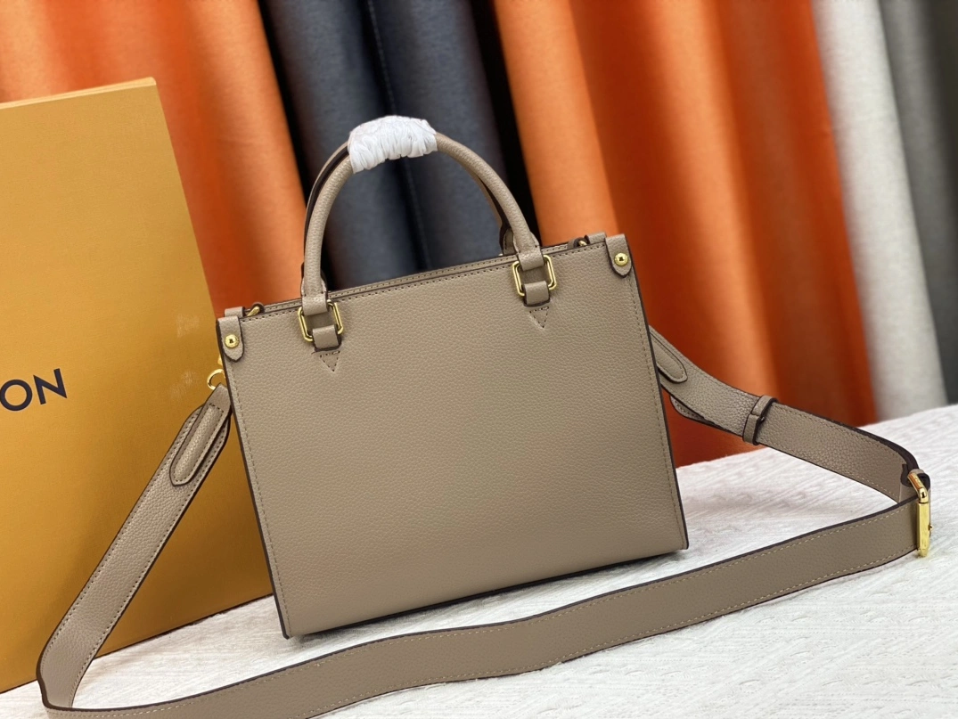 Functional 5771 Louis Vuitton AAA Quality Handbags For Women - Image 4