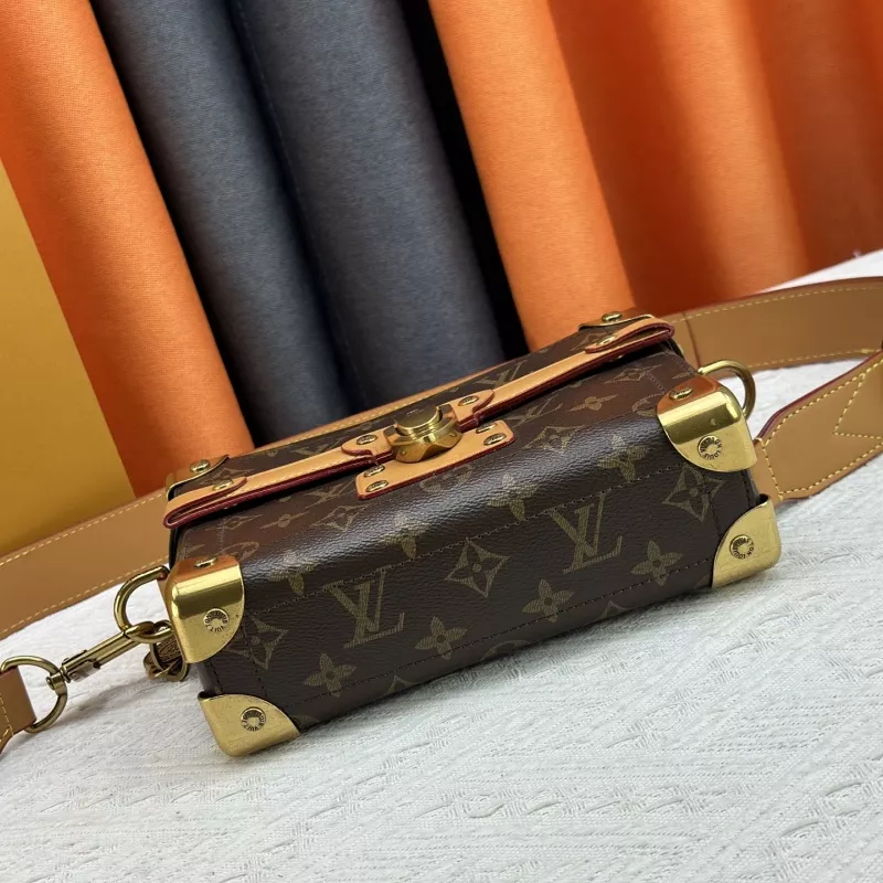 Functional 8897 Louis Vuitton AAA Quality Messenger Bags For Women - Image 5