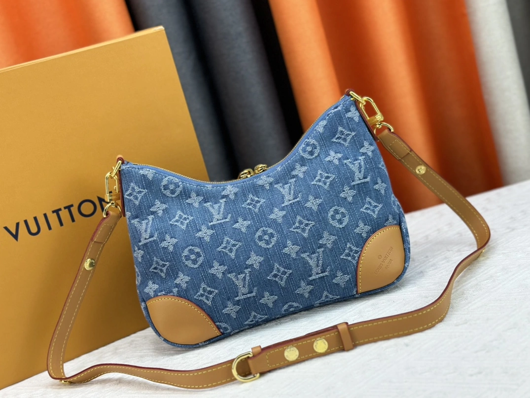 GoAnywhere 3606 Louis Vuitton AAA Quality Messenger Bags For Women - Image 4