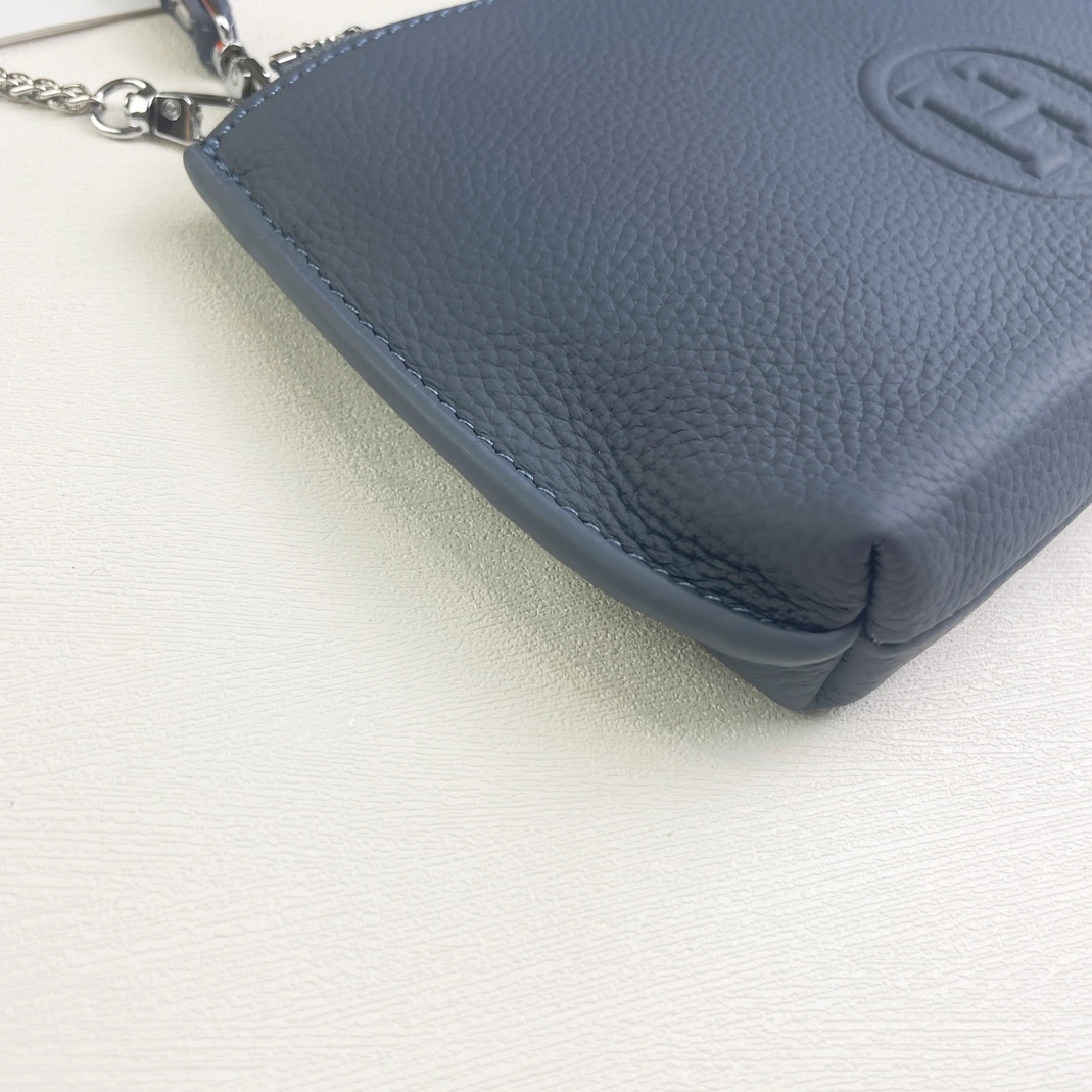 GoAnywhere 7844 Hermes AAA Quality Messenger Bags For Women - Image 5