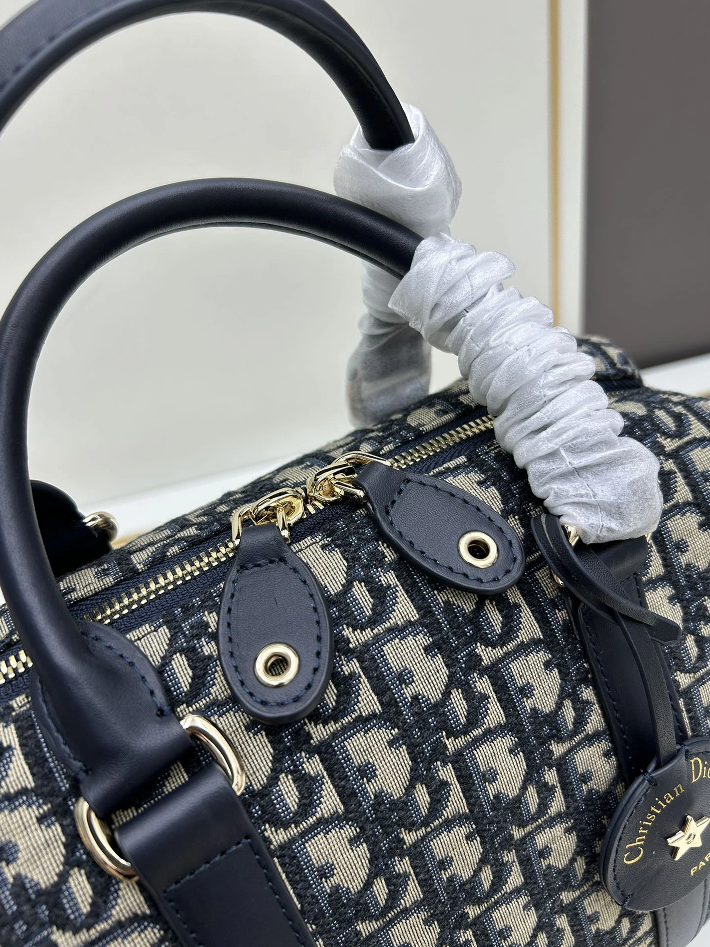 GoodFit 1983 Christian Dior AAA Quality Handbags For Women - Image 6